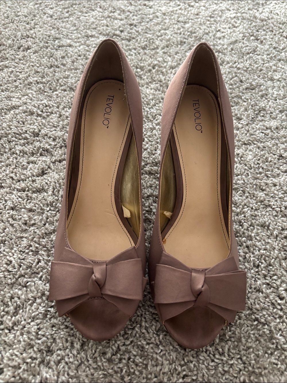 Tevolio Women's Bow Peep-Toe Pumps - Dusty Mauve